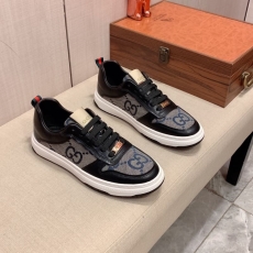 Gucci Low Shoes